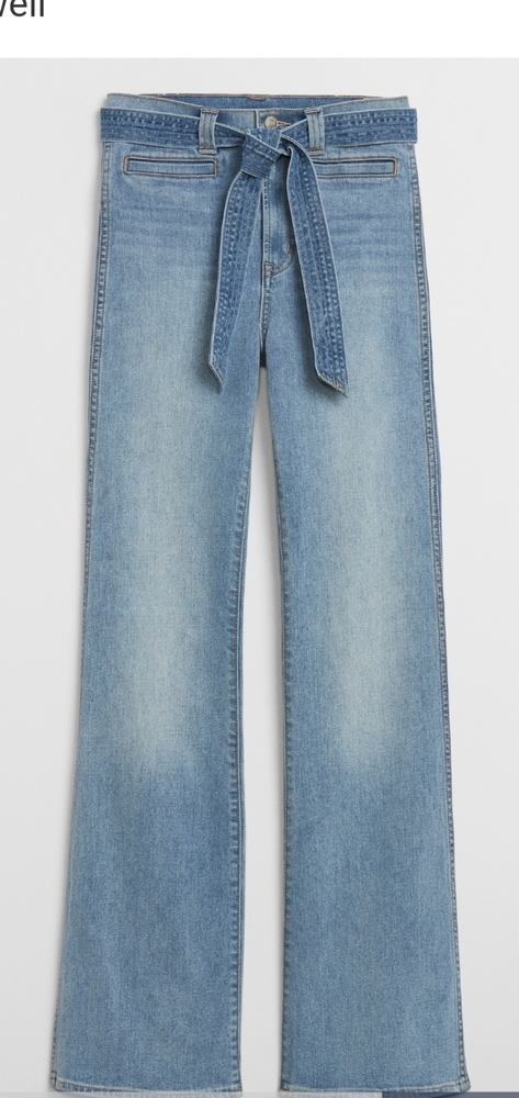 SALE! GAP HIGH RISE TIE- BELT FLARE JEANS W/WASHWELL. - Picture 6 of 6